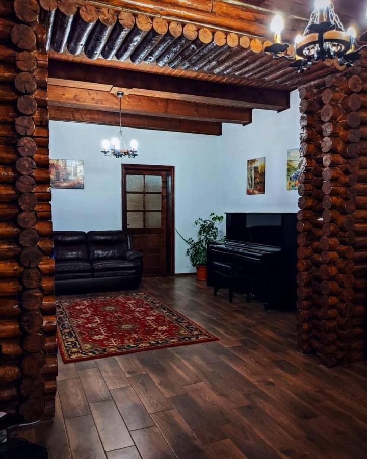 Cabana Serenade Sucevita Exterior photo